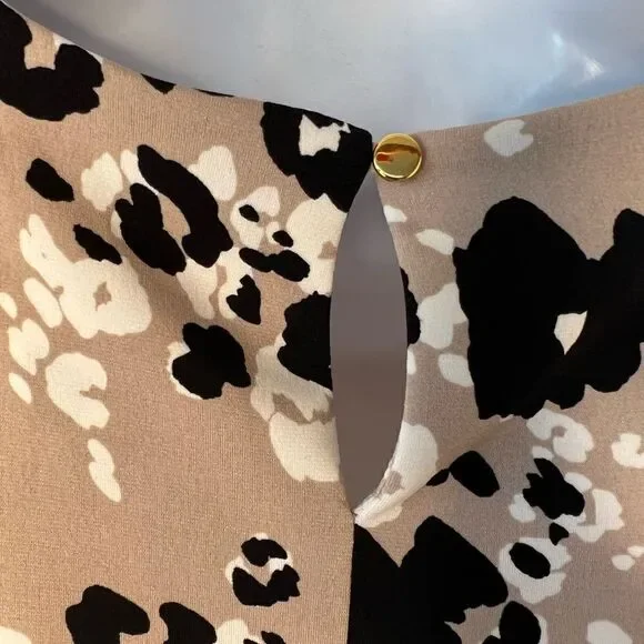 Calvin Klein No Wrinkle Top - Picture 4 of 8